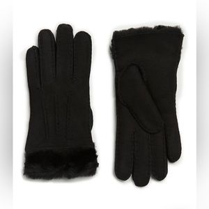 UGG Womens Classic Tasman Gloves Black Genuine Sheepskin & Shearling Cuff Sz S